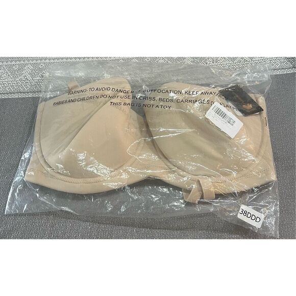 Wacoal Women's Red Carpet Strapless Convertible Bra - Picture 3 of 5